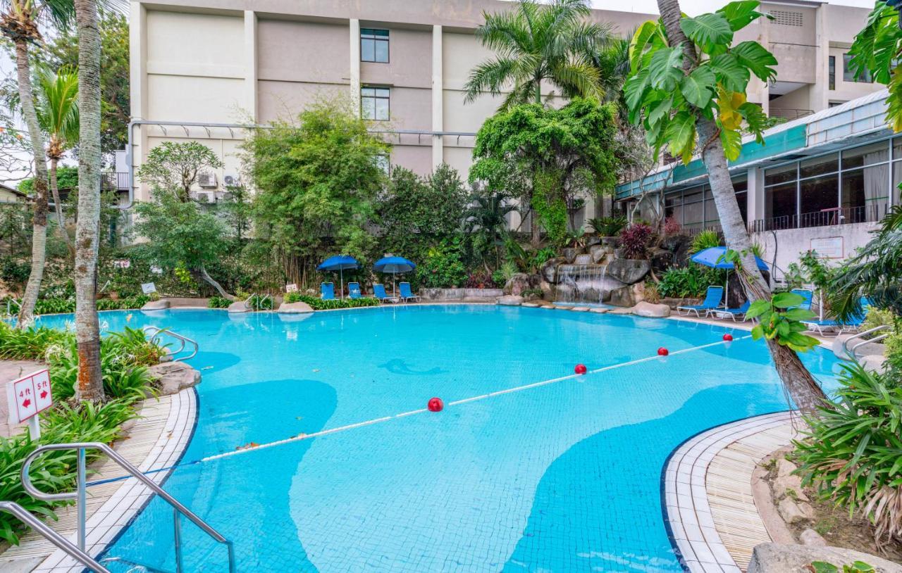 Romantic Couple Suite + Beach-Front Balcony Tanjung Bungah  Luaran gambar
